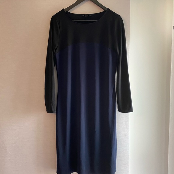 Banana Republic Black & Navy Mini Dress - Picture 1 of 8